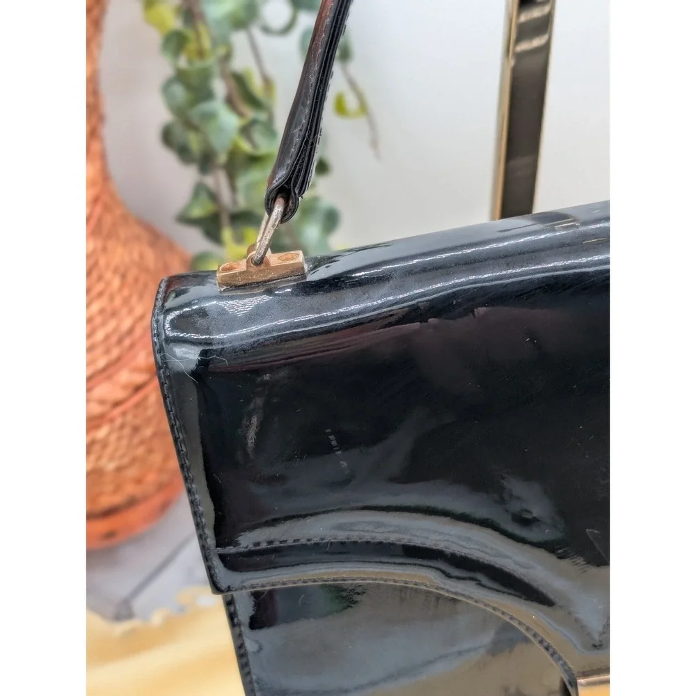 Vintage Black Patent Leather Accordion Bag • Structured Top Handle V-Flap Purse